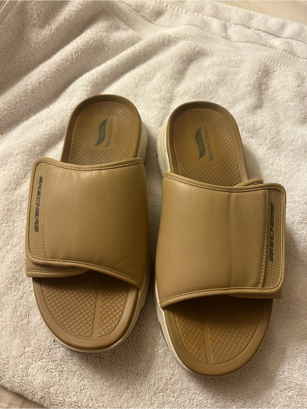 Skechers Tan Adjustable Strap Slide Sandals